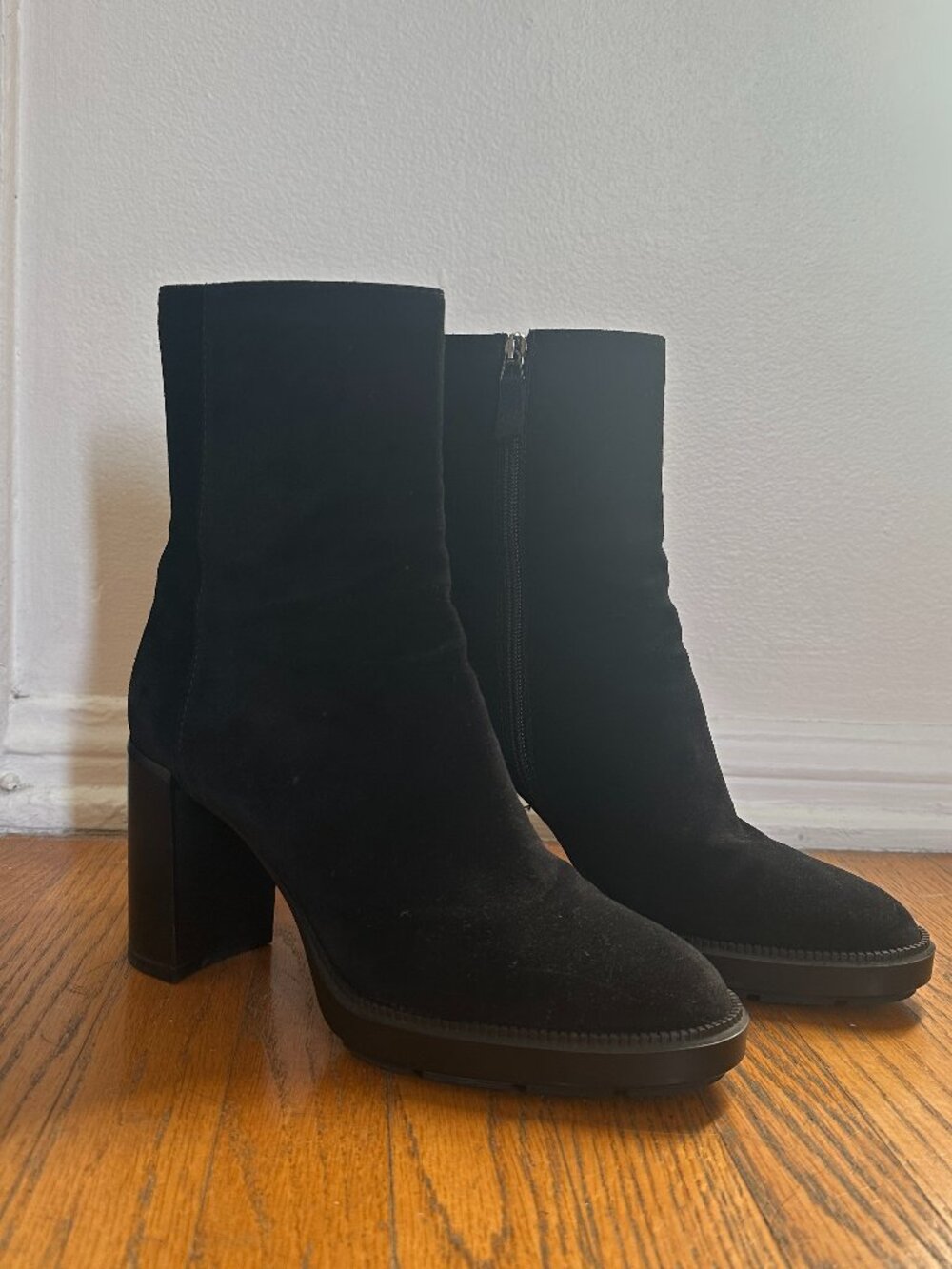Black Aquatalia Suede Boots (size 8.5)